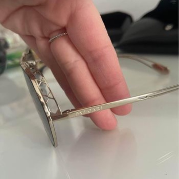 BULGARI sunglasses - Picture 1 of 3